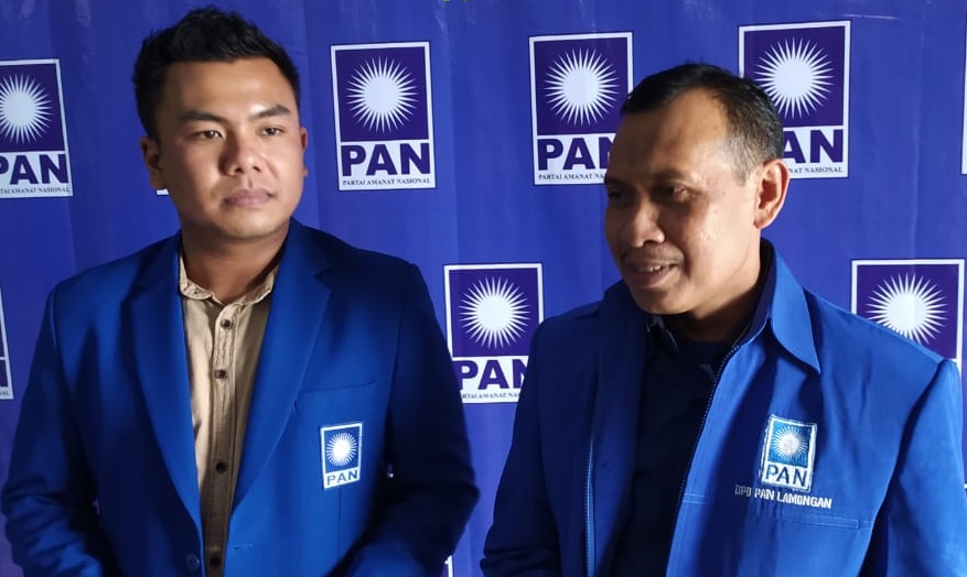 Ketua DPD PAN Lamongan Ali Mahfudl bersama Hamzah Fansuri. (Foto:Yusuf/Bacasaja.id)