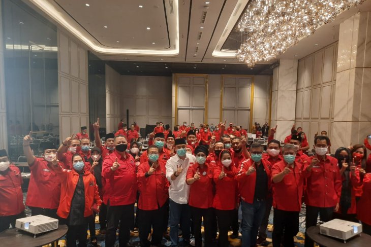 Konsolidasi PDIP bersama Eri Cahyadi