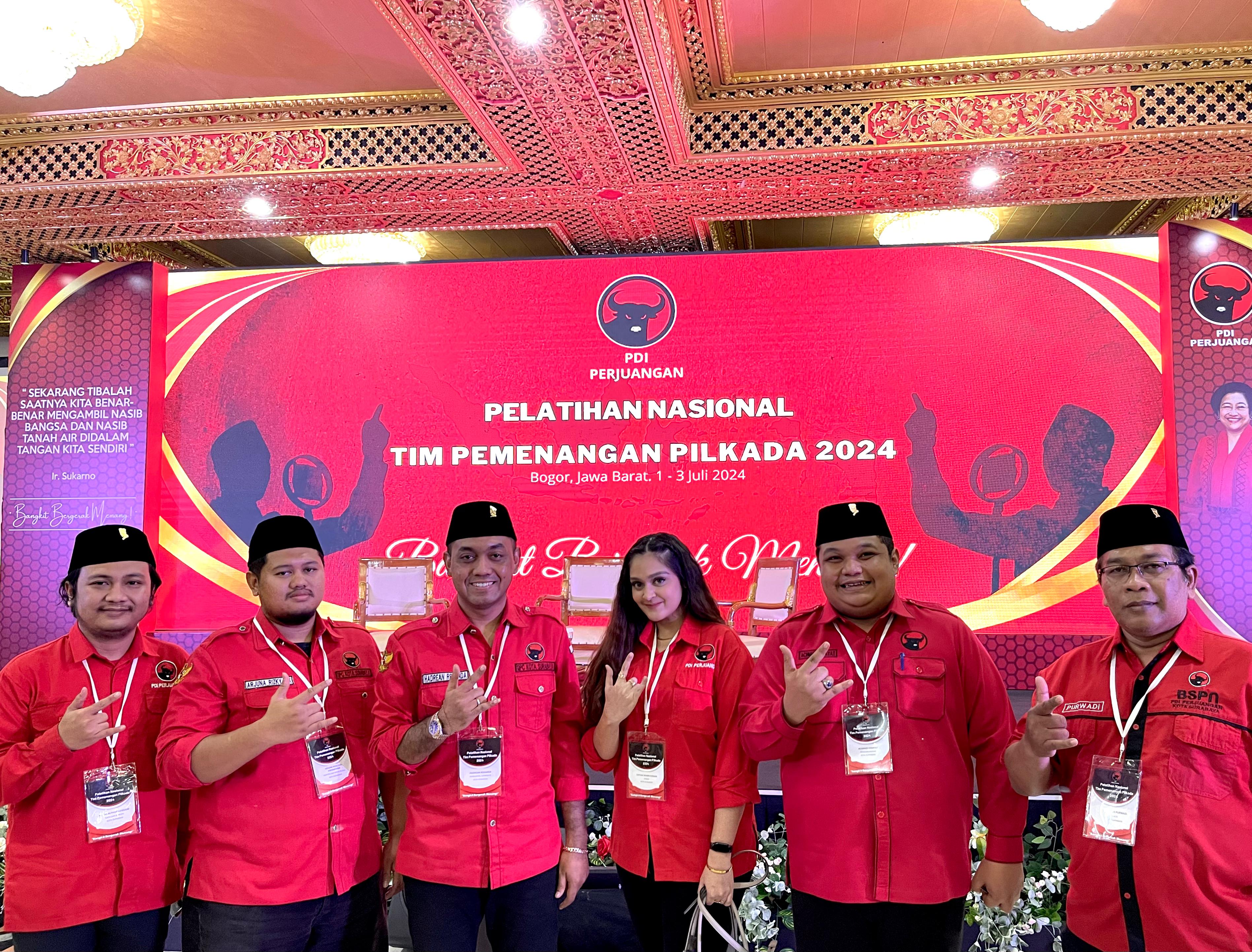 Hadrean Renanda, Wakil Ketua DPC PDIP Surabaya bersama Kader Banteng lainnya mengikuti pelatihan tim pemenangan Pilkada 2024 
