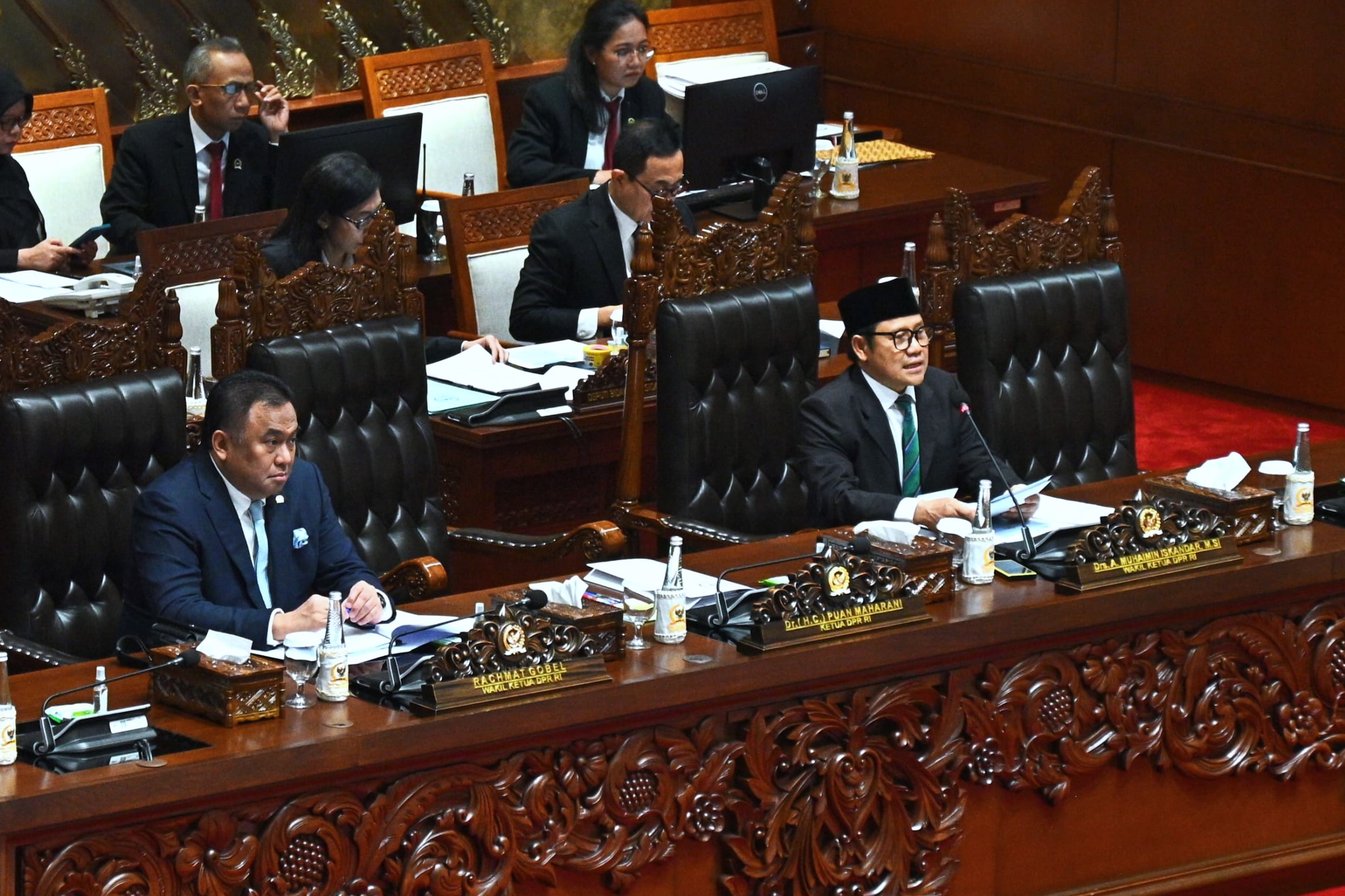 Wakil Ketua DPR RI Muhaimin Iskandar dalam Rapat Paripurna DPR RI Ke-21 Masa Sidang V Tahun Sidang 2023-2024 mengesahkan pembentukan panitia khusus (pansus) hak anget penyelenggaraan ibadah haji 