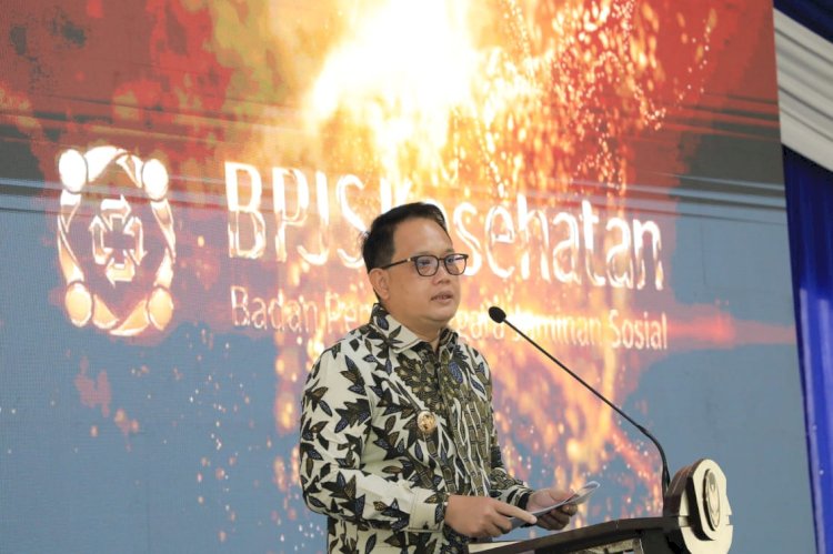 Penjabat (Pj) Gubernur Jawa Timur, Adhy Karyono, saat menghadiri Peresmian Kantor Badan Penyelenggara Jaminan Sosial (BPJS) Kesehatan Cabang Kabupaten Gresik