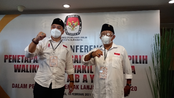 Pasangan Wali Kota dan Wakil Wali Kota Surabaya terpilih Eri Cahyadi dan Armuji. 