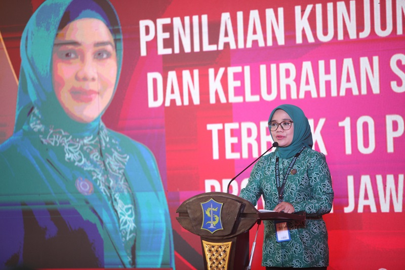 Ketua Tim Penggerak PKK Kota Surabaya, Rini Indriyani 