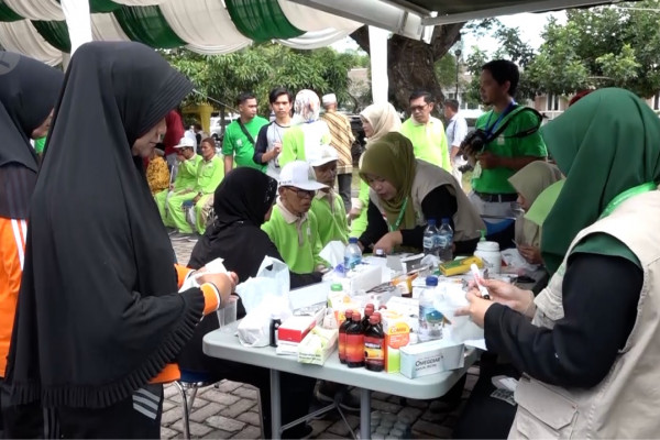 Kemensos menyelenggarakan peringatan Hari Lanjut Usia Nasional (HLUN) ke-25 dengan tema tema “Lansia Bahagia Bersama Keluarga” di Jakarta. (kemensos.go.id)