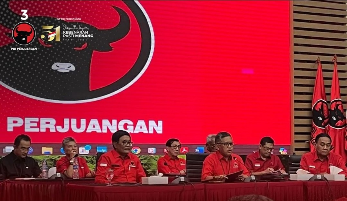 Sekjen PDIP Hasto Kristiyano menyampaikan 5 sikap PDIP terhadap putusan MK