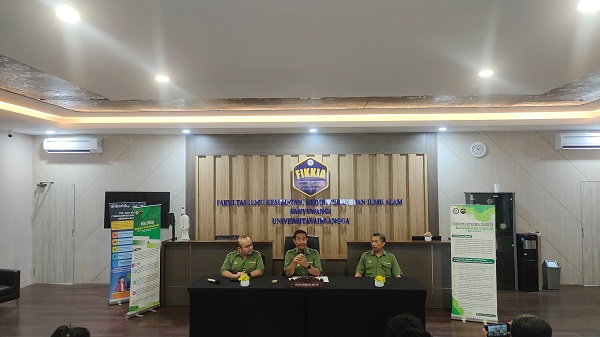 Dekan FIKKIA, Prof Dr Soetojo dr Sp U(K) menawarkan 50 kuota calon mahasiswa baru untuk Program Studi Kedokteran FIKKIA Banyuwangi Tahun 2024/2025