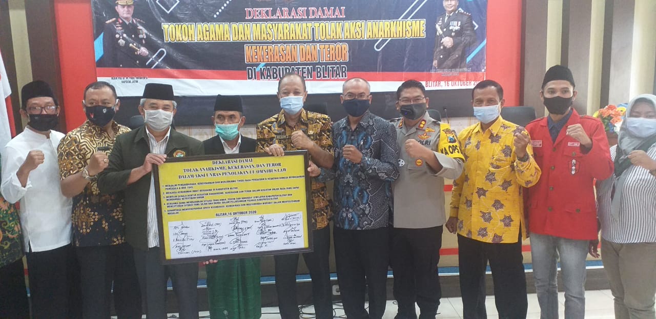 Deklarasi Damai yang digelar Polres Blitar dengan tokoh masyarakat dan mahasiswa 