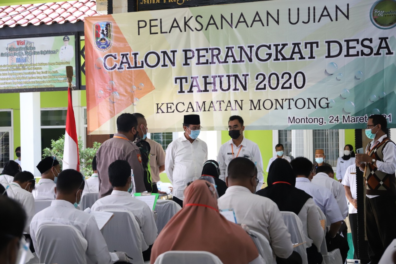 Suasana ujian perangkat desa di Tuban, Rabu (24/3/2021). (at5/ist/Bacasaja.id)