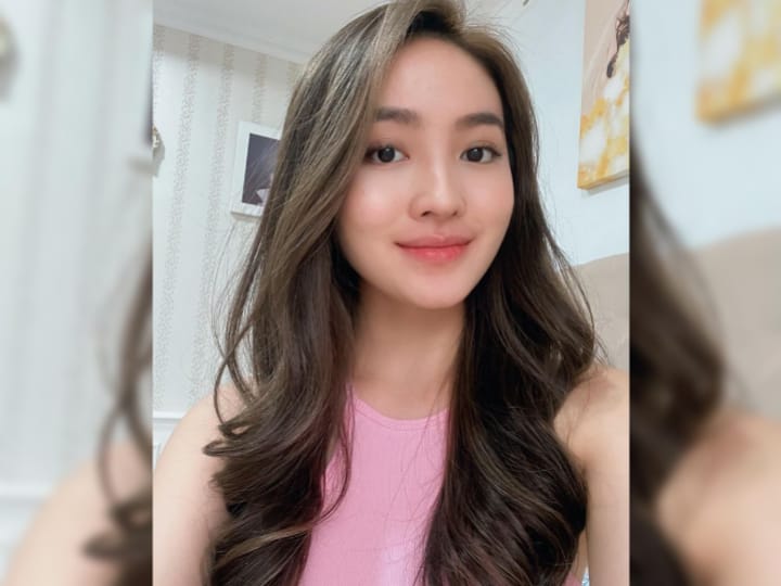 Natasha Wilona (Instagram @natashawilona12)