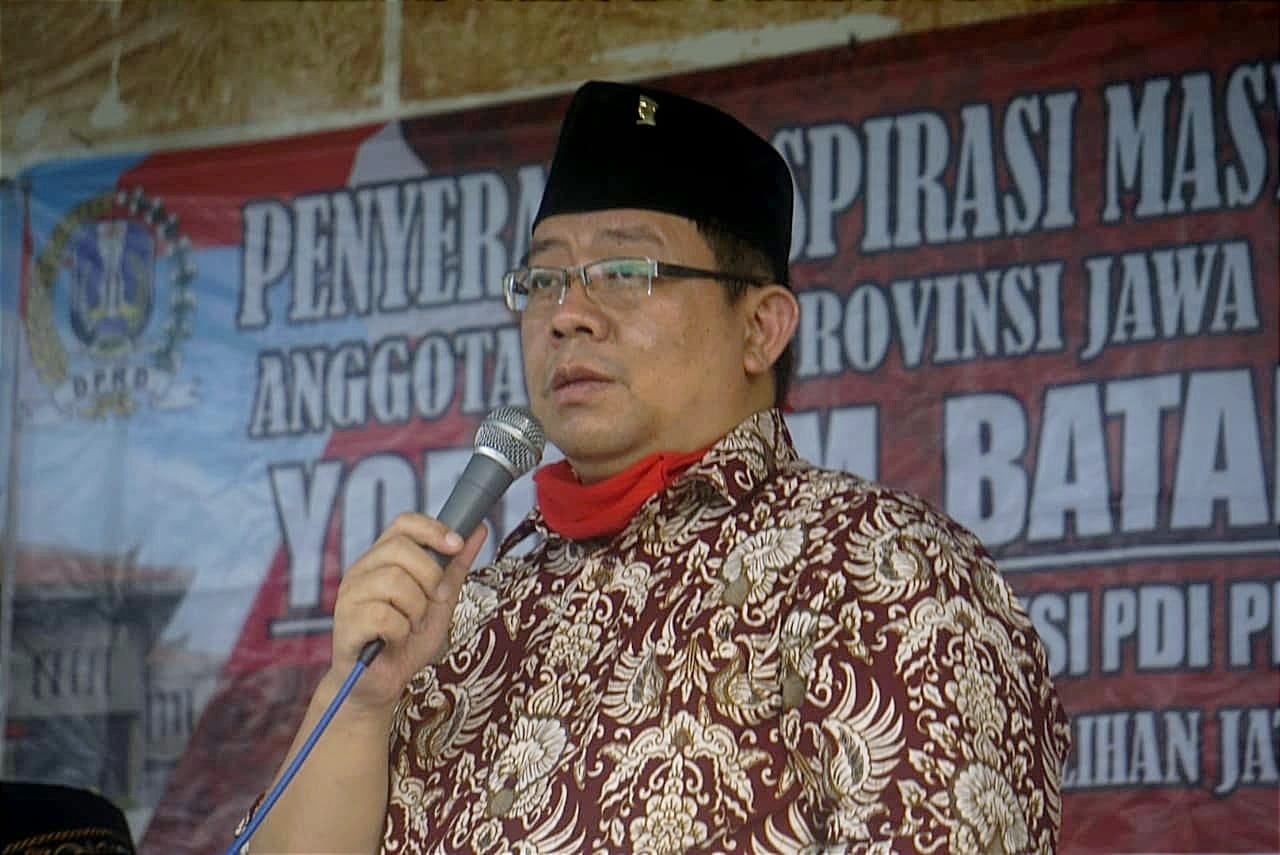 Anggota Komisi A DPRD Jatim Yordan M Bataragoa.