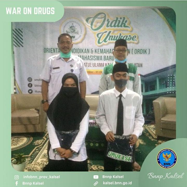 BNNP Kalsel berikan pencerahan seputar bahaya narkoba kepada Mahasiswa Baru Universitas NU Kalsel, Kamis (30/9/2021). 