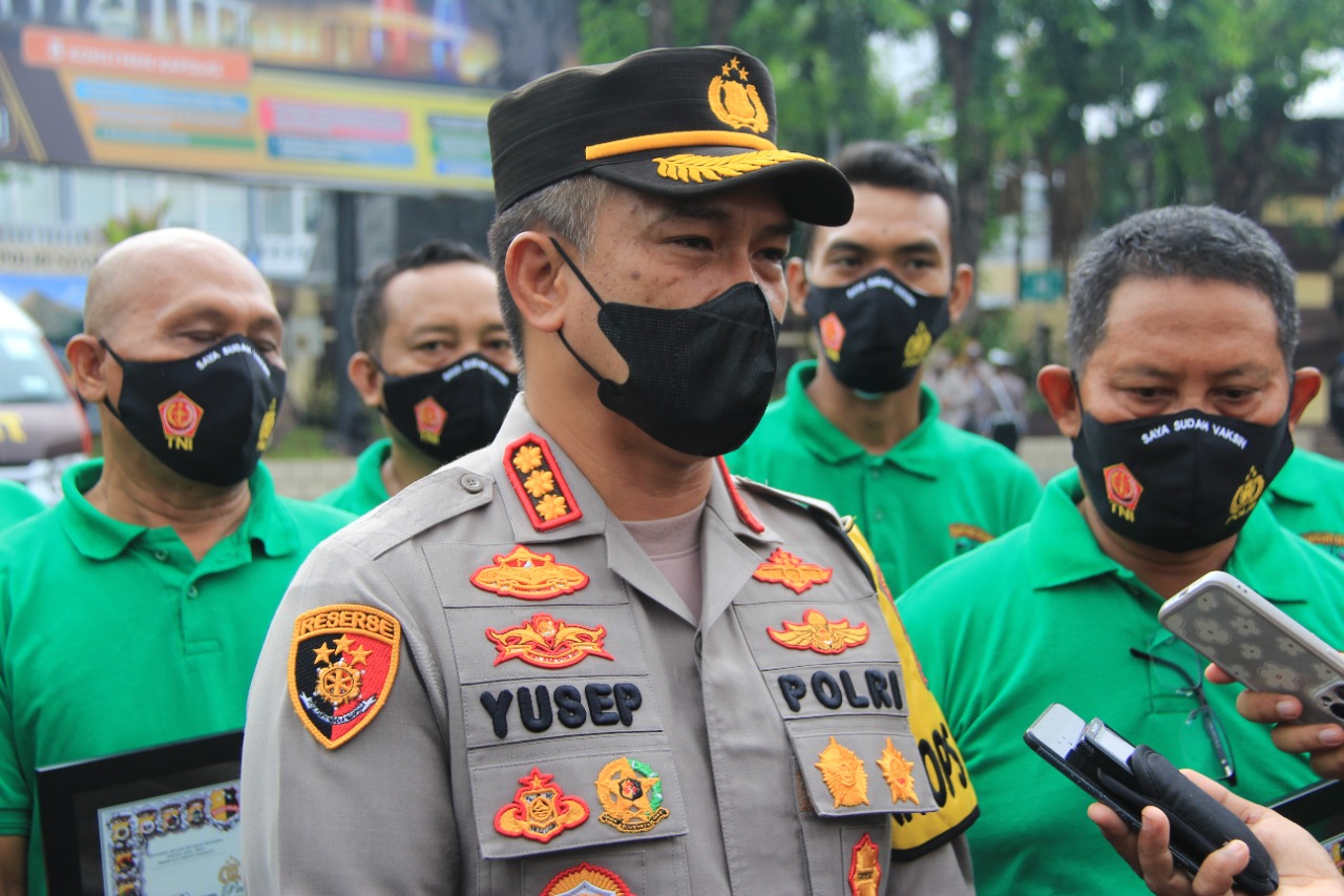 Kapolrestabes Surabaya, Kepala Linmas dan perwakilan Gereja.