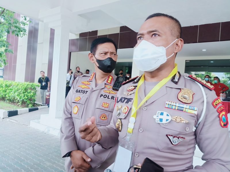 Dirlantas Polda Jatim Latif Usman. (JNR)