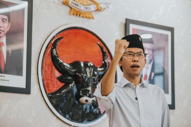 Ketua DPC PDIP Surabaya Adi Sutarwijono