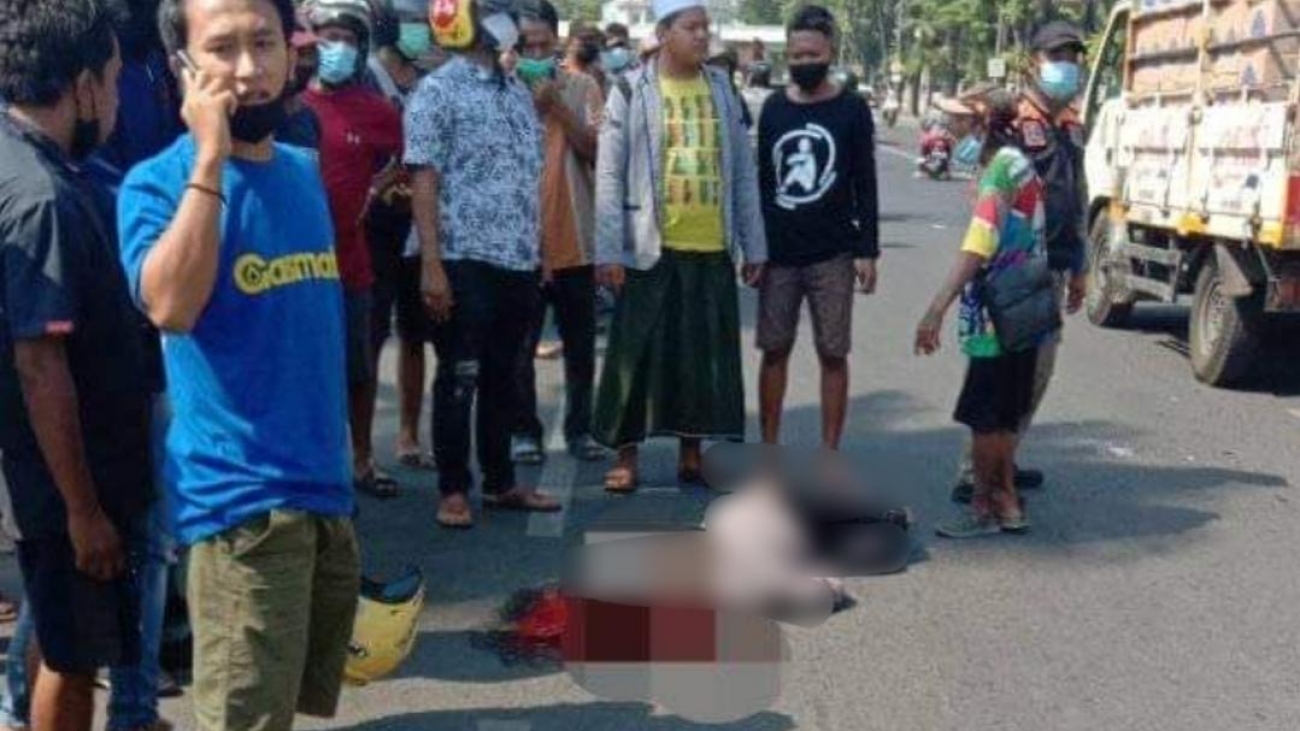Korban saat di lokasi kejadian.