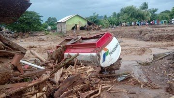 Kondisi daerah yang terdampak banjir dan longsor di Flores NTT (BNPB)