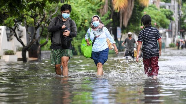 Ilustrasi Banjir Jakarta (FOTO: ANT/CNN Indonesia) 