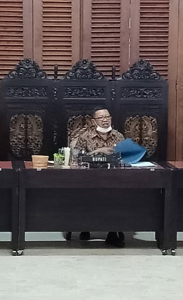 Bupati Tulungagung, Maryoto Birowo, Minggu (29/11/20) sore. (Foto:noyo ) 