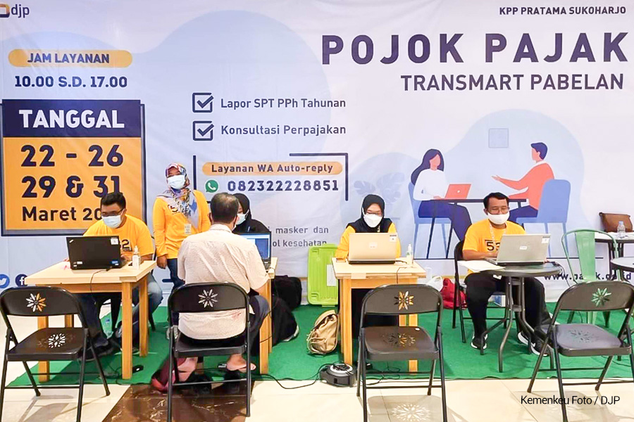 Pelayanan pembayaran pajak.