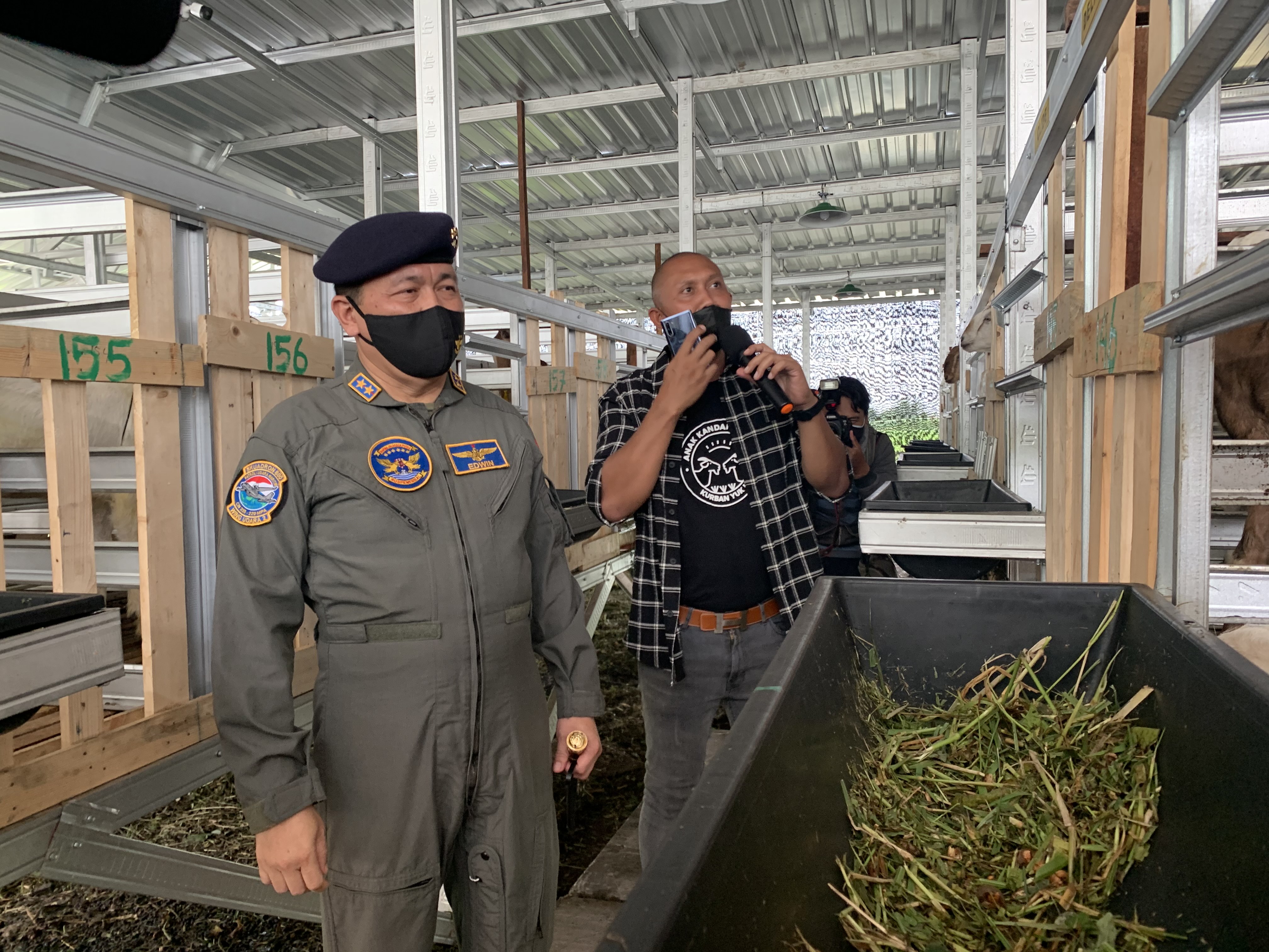Wisata edukasi ternak kambing Anak Kandang Farm di Sidoarjo