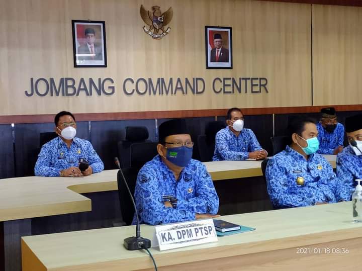Wabub Jombang Sumrambah mengikuti kegiatan penandatanganan kerjasama PMA-PMDN dengan UMKM secara virtual