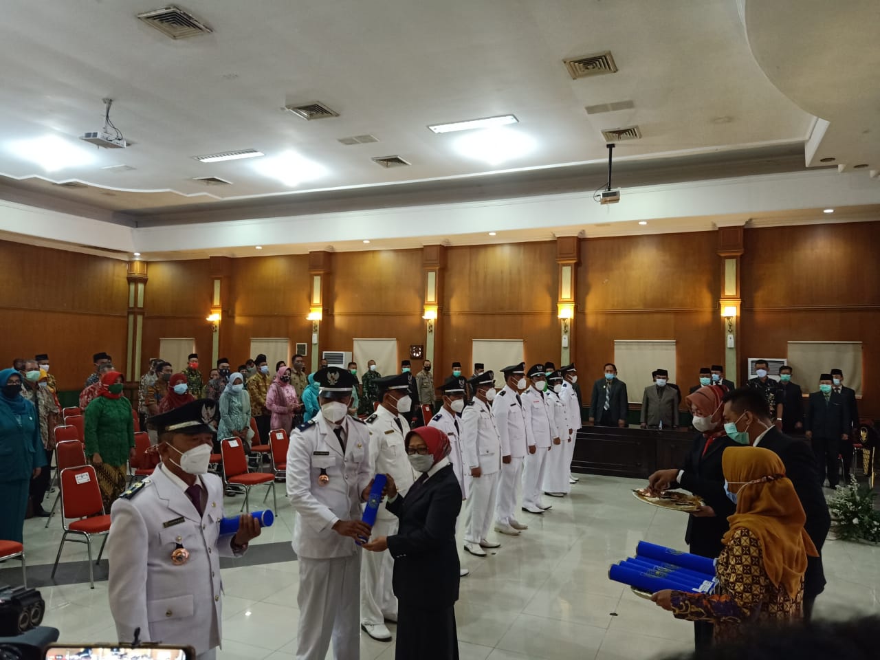 Bupati Jombang melantik 9 kades terpilih