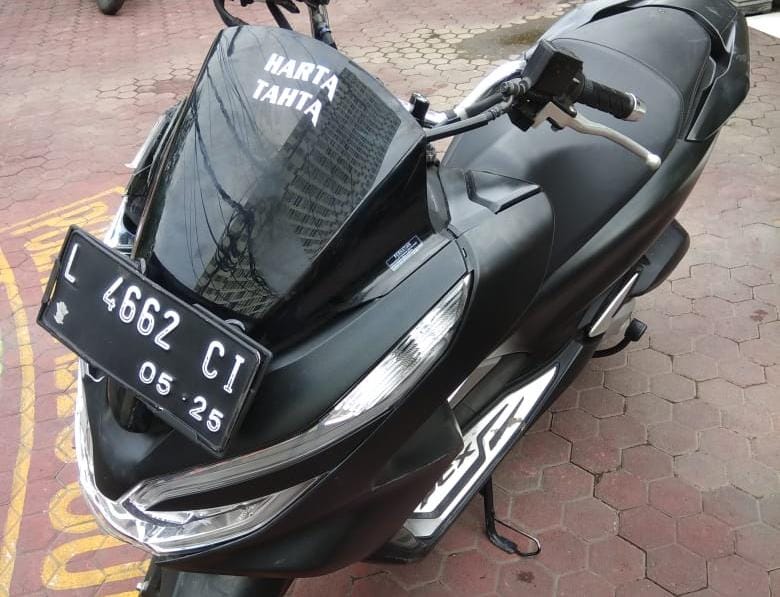 Motor pelaku yang digunakan menjambret