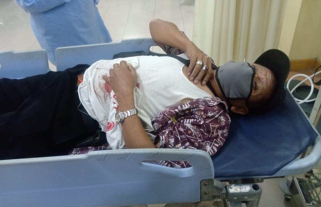 Korban menjalani perawatan medis di RSU Haji Sukolilo, Surabaya.