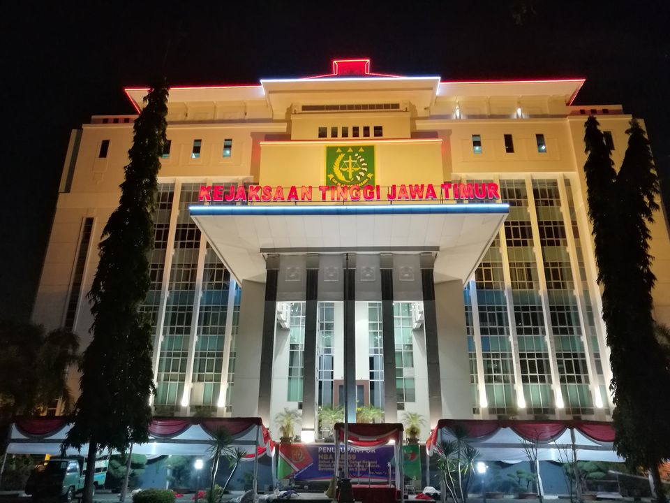 Gedung Kejaksaan Tinggi Jatim.