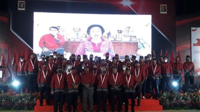  Ketua Umum PDI Perjuangan Megawati Soekarnoputri melantik Dewan Pengurus Pusat (DPP) Persatuan Alumni Gerakan Mahasiswa (PA GMNI) periode 2021-2026. (ist)