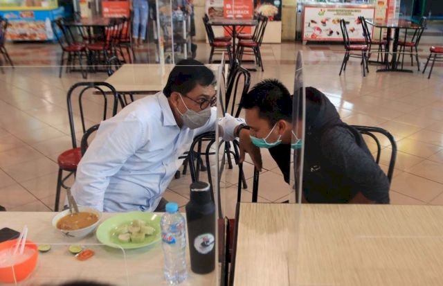 Machfud Arifin dan Azrul Ananda