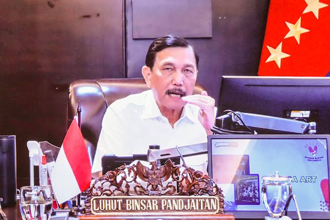 Koordinator PPKM Darurat Jawa - Bali Luhut Binsar Panjaitan.