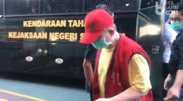 Pendeta HL saat dieksekusi ke Rutan Medaeng