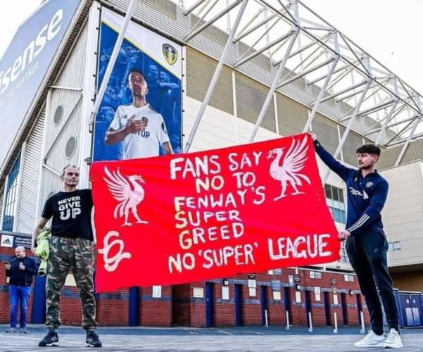 Fans sepak bola Liga Inggris menolak ESL