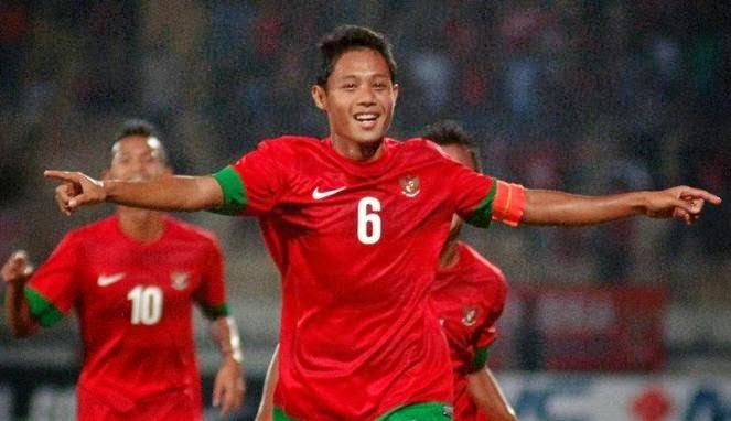 Evan Dimas