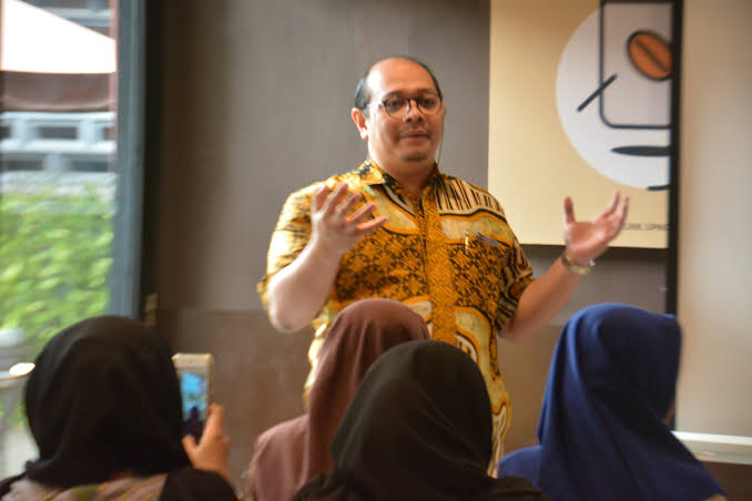Dr. Wisudanto, SE., MM, CFP, ASPM (Unair)