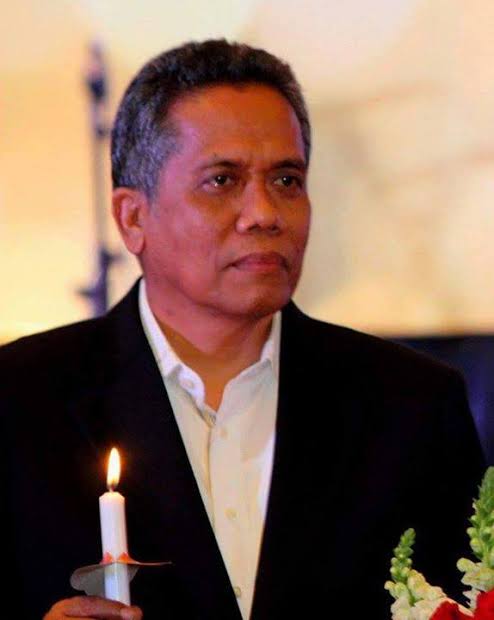 Luhut Pangaribuan.