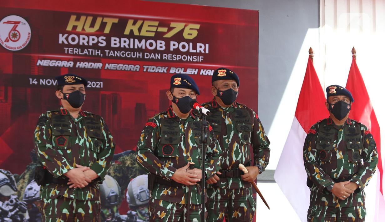 Kapolri saat memperingati momentum HUT ke-76 Korps Brimob Polri di Mako Korbrimob, Kelapa Dua, Depok.