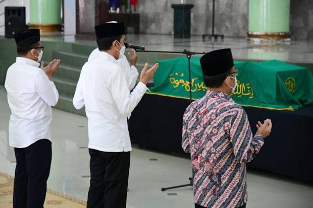 Presiden Jokowi menyatakan bangsa Indonesia kehilangan salah satu putra terbaiknya. (Foto:Biro Setpres)