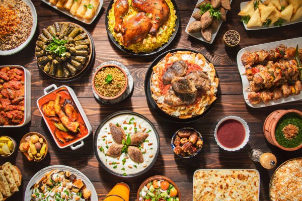 Ilustrasi menu buka puasa