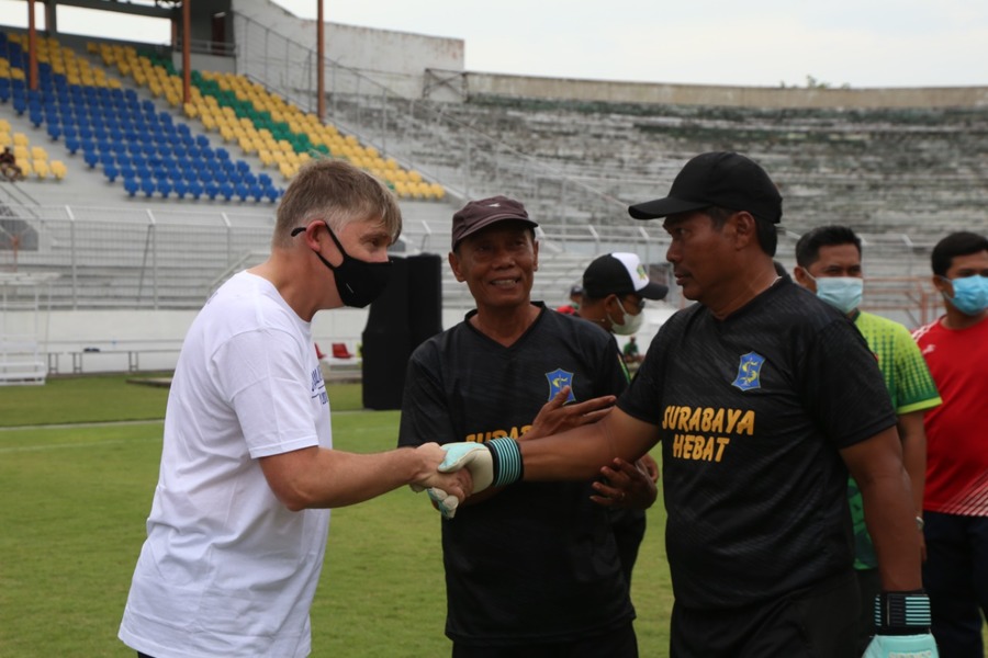 Owen Jenkins, Dubes Inggris untuk Indonesia dan Timor-Leste saat berada di G10N.