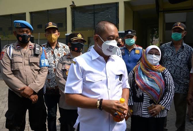 Wawali Surabaya Armuji.