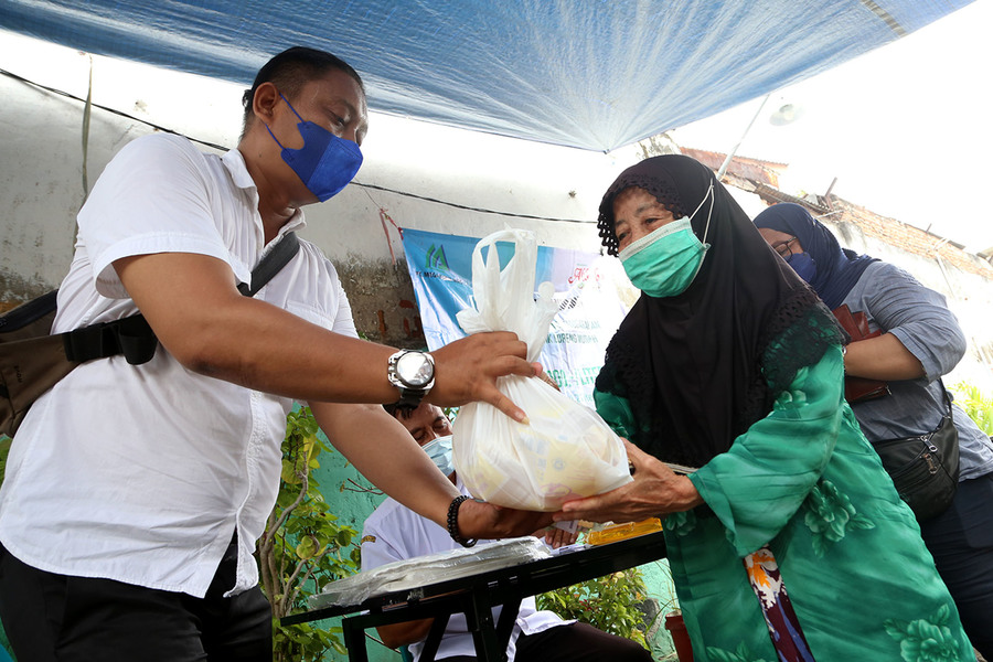 Harga bahan pokok terus naik