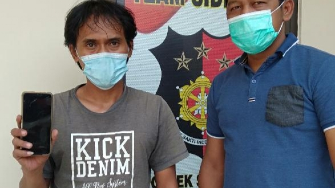 Pelaku yang diamankan Polisi.