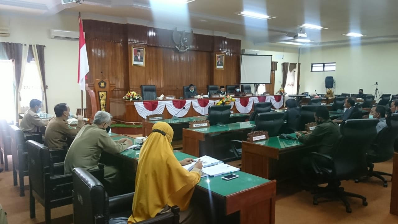 Suasana sidang DPRD Trenggalek, baru-baru ini.