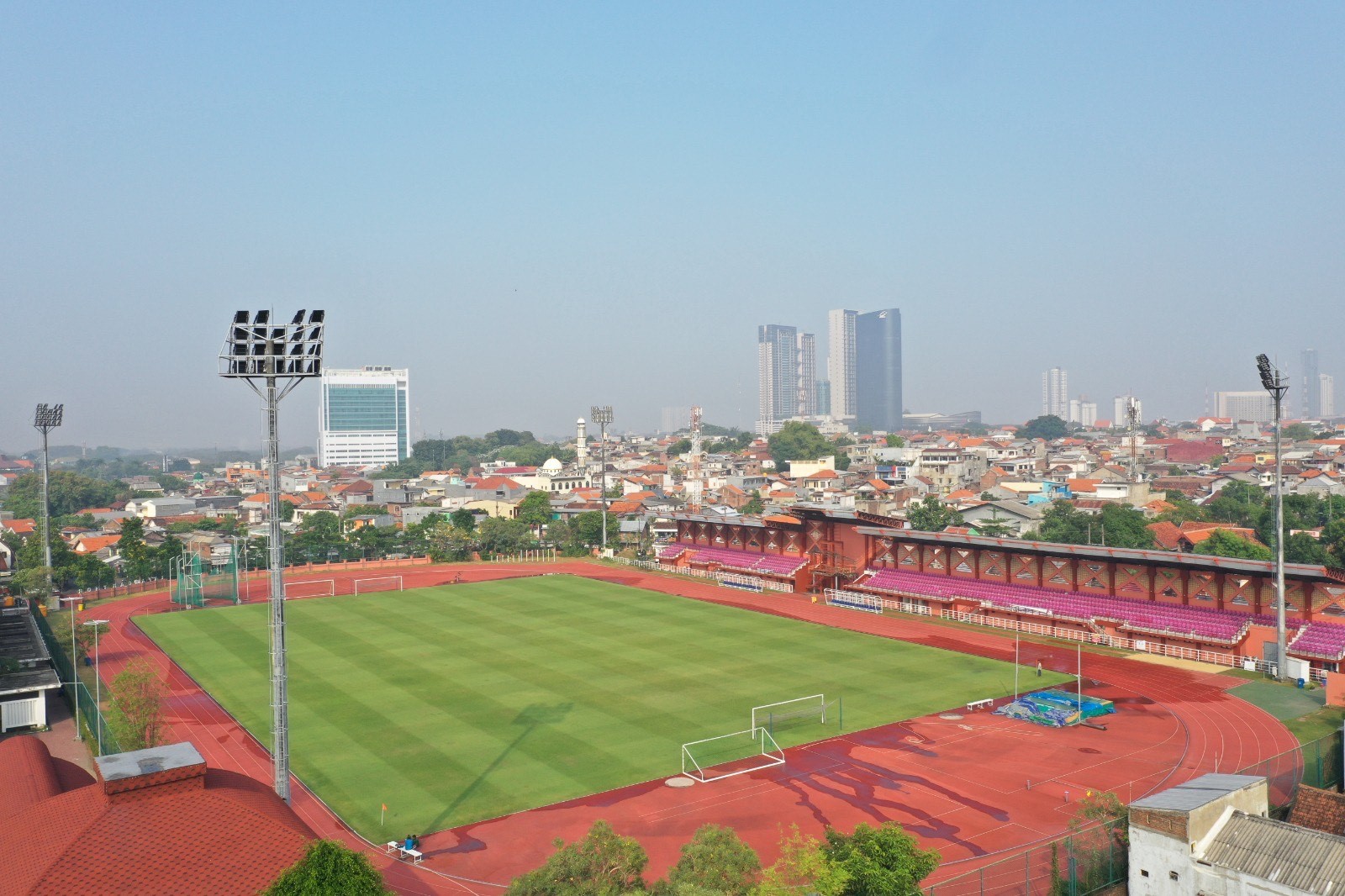 Stadion Tambaksari dipercantik
