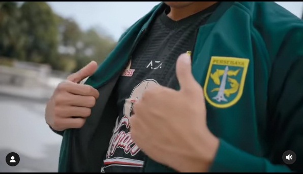 Teaser jersey Persebaya. (Instagram @officialpersebaya)
