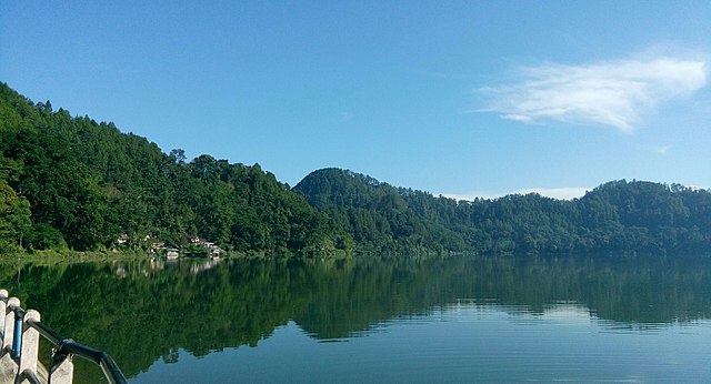 Telaga Ngebel Ponorogo.