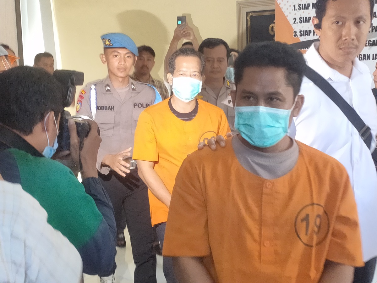 Tersangka penyelundupan lobster ilegal diamankan ke Polda Jatim
