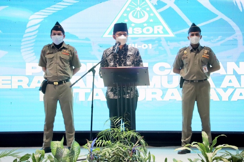 Wakil Gubernur Jawa Timur Emil Elestianto Dardak menghadiri acara Pelantikan Pengurus Cabang Gerakan Pemuda Anshor (PC GP Anshor) Kota Surabaya yang digelar di Ballroom Hotel Grand Mercure Mirama Surabaya, Minggu (7/11/2021).